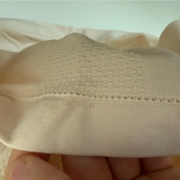 Lululemon In The Flow Tank Size 8 - Picture 5 of 5